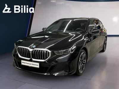 BMW 520 520i Touring Kit M Sport (2024) - Foto 1