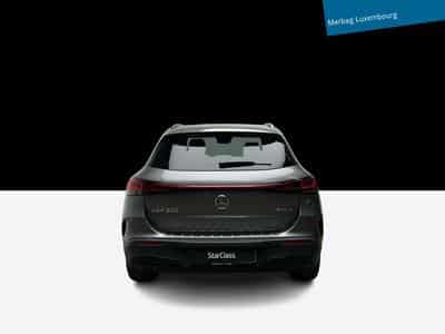 Mercedes EQA 4MATIC (2023) - Photo 4