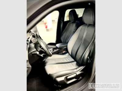 Peugeot 2008 Allure (2023) - Photo 14