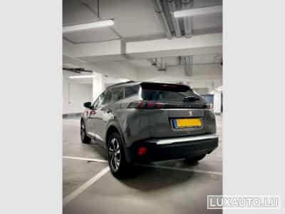 Peugeot 2008 Allure (2023) - Photo 4