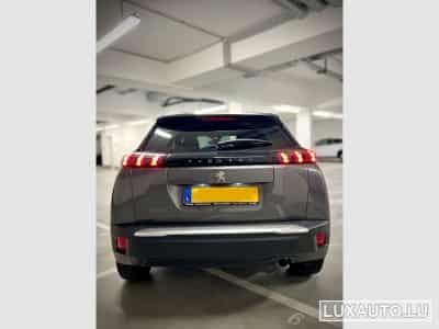 Peugeot 2008 Allure (2023) - Photo 5
