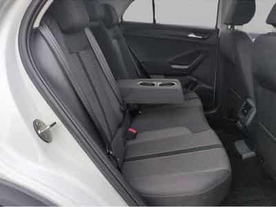 VW T-Roc (2024) - Photo 7