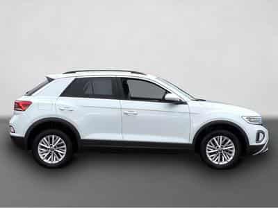 VW T-Roc (2024) - Photo 2