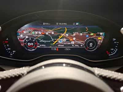 Audi A4 2.0 TDI Sport Quattro (2019) - Photo 2