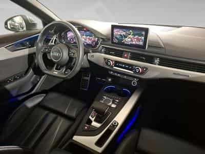 Audi A4 2.0 TDI Sport Quattro (2019) - Photo 7