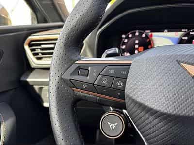 Cupra Leon (2025) - Photo 11