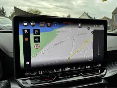 Cupra Leon (2025) - Photo 12