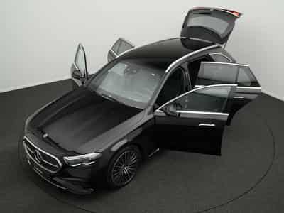 Mercedes E 300 e T-Modell (2023) - Photo 14