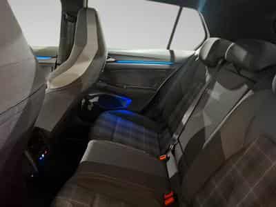 VW Golf 2.0 VIII GTD (2023) - Photo 11
