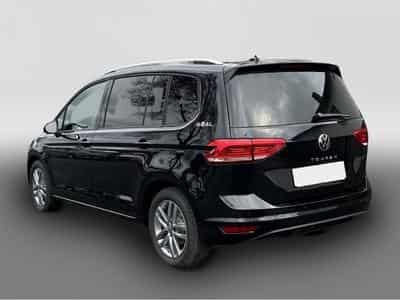 VW Touran (2024) - Photo 2