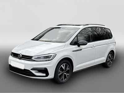 VW Touran (2024) - Photo 1