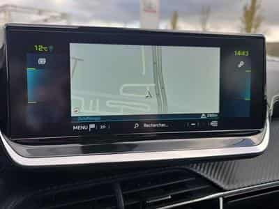 PEUGEOT 2008 e-2008 136ch GT (2022) - Photo 5