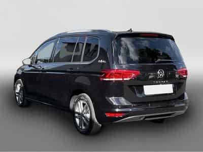 VW Touran (2024) - Photo 2