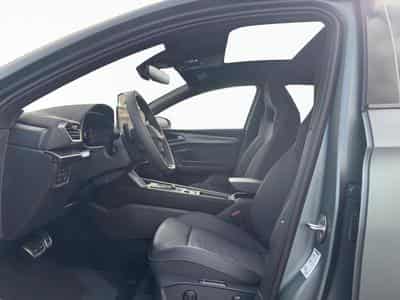 Cupra Leon VZ eHybrid (2025) - Photo 9