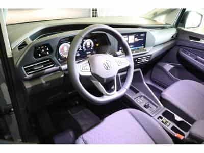 VW Caddy V Life (2025) - Photo 10