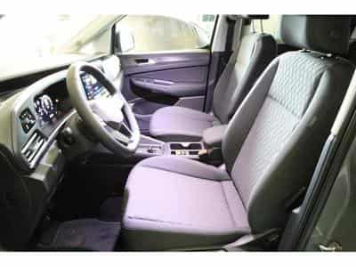 VW Caddy V Life (2025) - Photo 11