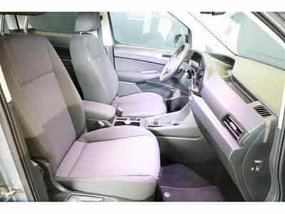 VW Caddy V Life (2025) - Photo 8