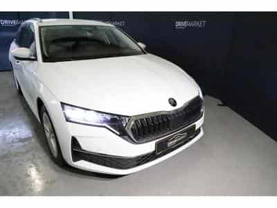 Skoda Octavia Selection (2025) - Photo 13