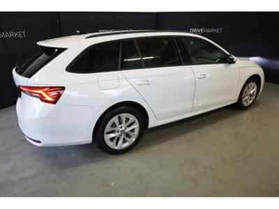 Skoda Octavia Selection (2025) - Photo 3