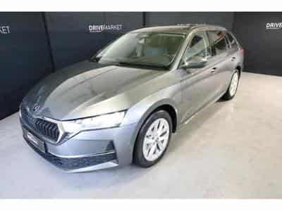 Skoda Octavia Selection (2025) - Photo 15