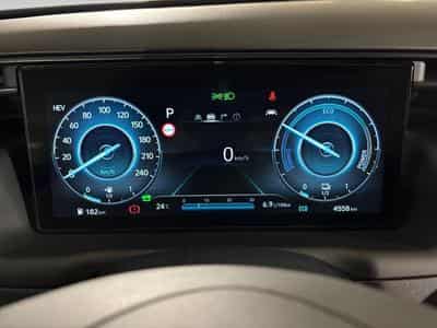 Hyundai Tucson 1.6 N LINE PLUG IN HYBRID (2025) - Photo 2