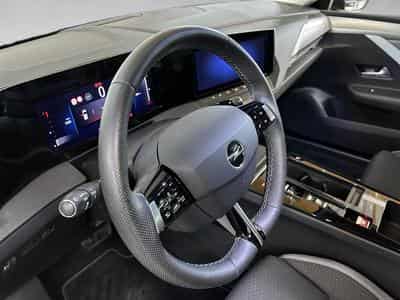 Opel Astra L Edition (2023) - Photo 3