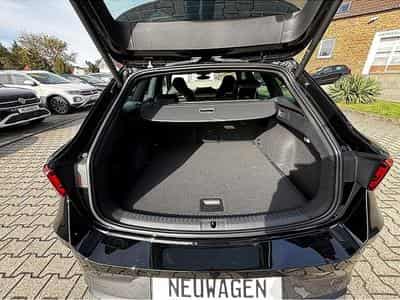 Cupra Leon (2025) - Photo 4