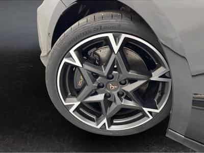 Cupra Leon (2025) - Photo 9