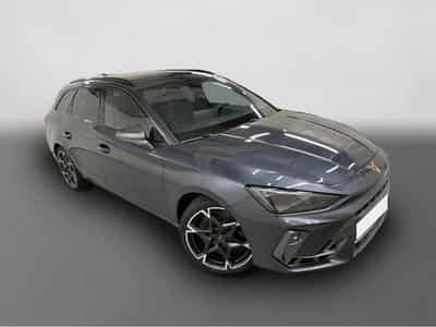 Cupra Leon (2025) - Photo 1