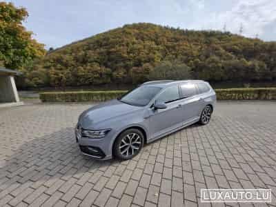 VW Passat R-line (2022) - Photo 2