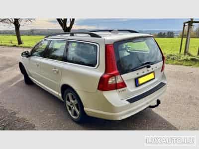 Volvo V70 2.0 D3 5-cylinder diesel, 136hp, 6-speed manual– Full Option (2013) - Photo 2