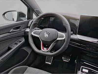 VW Golf (2026) - Photo 4