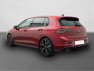VW Golf (2026) - Photo 2