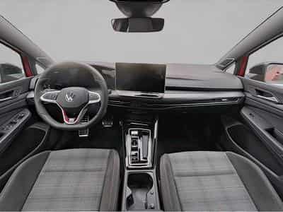 VW Golf (2026) - Photo 3