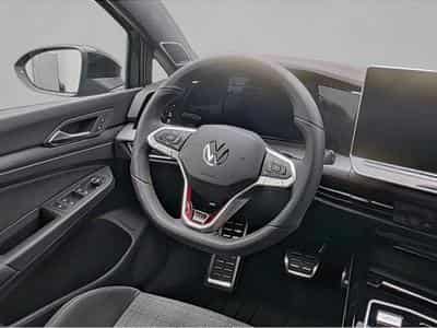 VW Golf (2026) - Photo 4