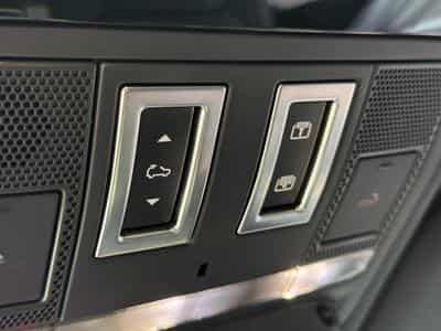 Land-Rover Defender D300 110 X-Dynamic HSE +22 ZOLL +MATT +AHK +BLACK PACK (2025) - Photo 13