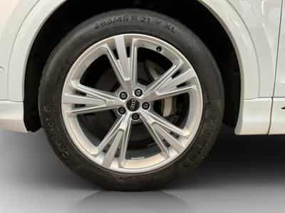 Audi Q8 50TDI+Quattro+Tiptronic+S-Line (2023) - Photo 5