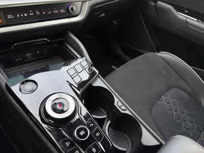 Kia Sportage GT LINE 1.6L (2024) - Photo 9