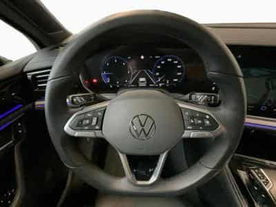 VW Touareg R-Line+V6+DSG+4M+Pano+ (2024) - Photo 10