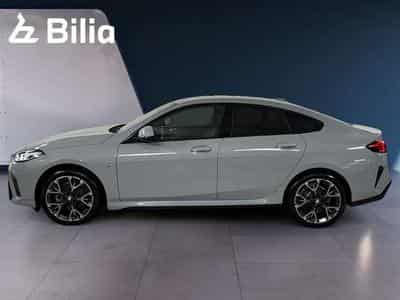 BMW 220 i Head-Up DAB LED RFK Komfortzg. Shz (2025) - Foto 3