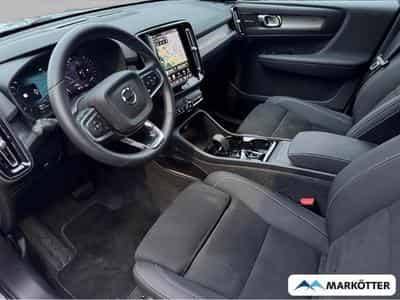 Volvo XC40 (2025) - Photo 8