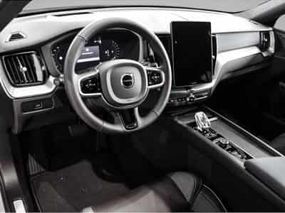 Volvo XC60 (2025) - Photo 4