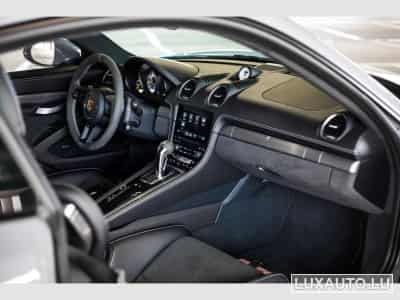 Porsche Cayman 718 GT4 (2021) - Photo 7