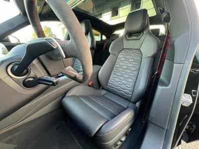 Audi e-tron basis quattro (2025) - Foto 12