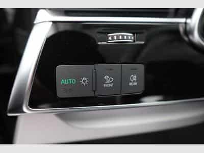 Audi Q7 45 TDI quattro basis (2025) - Foto 8