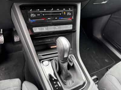 VW Touran R-LINE (2025) - Photo 15