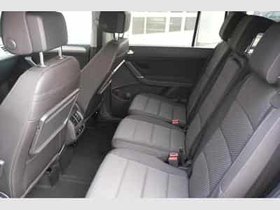 VW Touran 1.5 TSI DSG (2025) - Photo 8