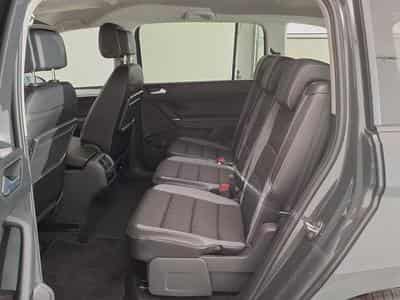 VW Touran Life Plus 1.5 TSI 7-Gang DSG (2025) - Photo 10