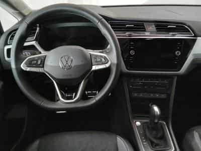 VW Touran Life Plus 1.5 TSI 7-Gang DSG (2025) - Photo 13