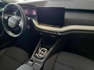 Skoda Octavia Selection 2.0 TDI (2025) - Foto 11